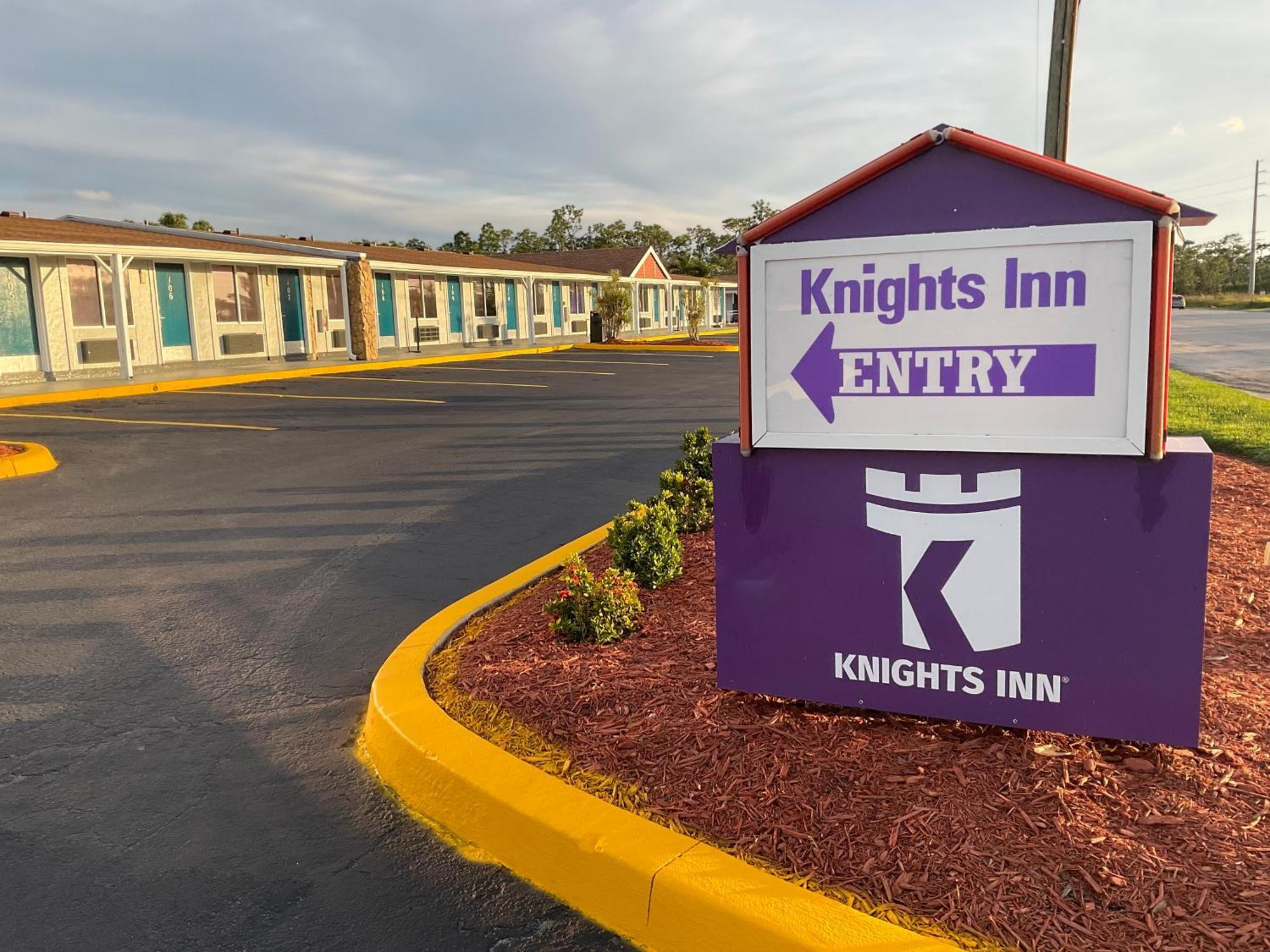 Knights Inn Punta Gorda Exterior foto
